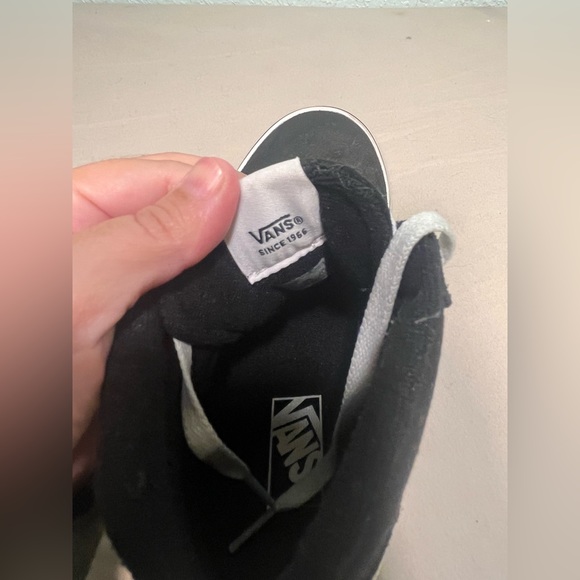 VANS Sk8-Hi Sneakers GUC Black & White Kids Size 3/Women’s Size 4.5 - Picture 14 of 15